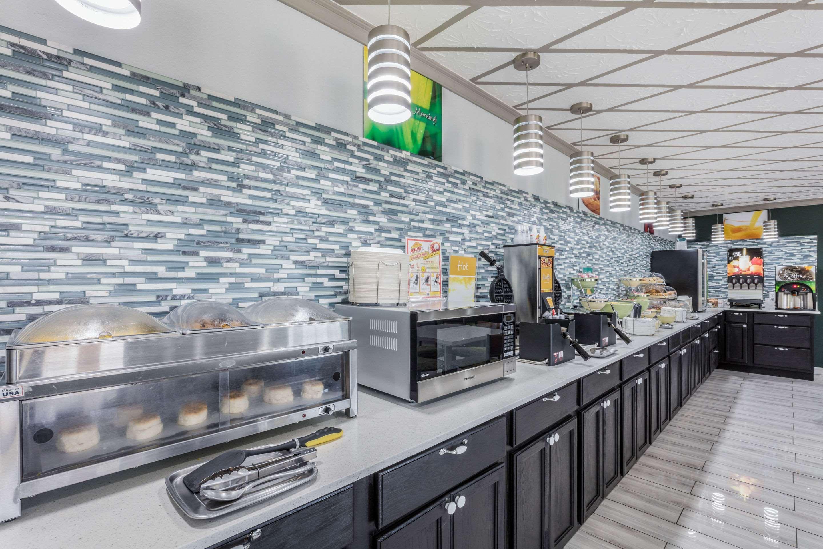 Quality Inn Forrest City I-40 Eksteriør bilde